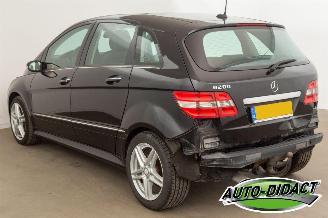 Mercedes B-klasse 200 Automaat Pano picture 3