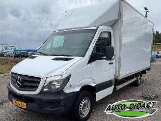 krockskadad bil bedrijf Mercedes Sprinter 314 2.2 CDI 432 HD Airco Laadklep MOTORSCHADE 2017/1