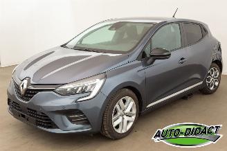 krockskadad bil auto Renault Clio 1.0 Airco Navi 84.845 km 2021/5