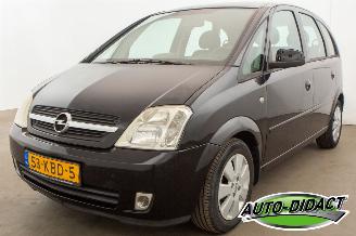 krockskadad bil auto Opel Meriva 1.6-16V Airco 2003/11