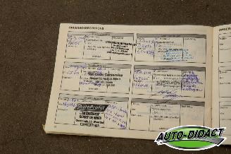 Renault Clio 1.2-16V Airco Expression picture 26