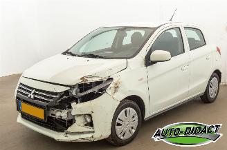 krockskadad bil auto Mitsubishi Space-star 1.2 Cool+ 53.757 km Airco 2021/5
