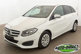 skadebil auto Mercedes B-klasse B220 Automaat Airco Navi 2019/3