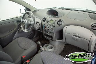 Toyota Yaris 1.3-16V 59.561 km NAP Airco VVT-i YORIN picture 13