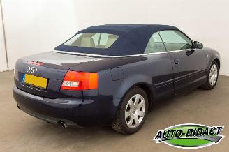Audi A4 Cabriolet 2.4 V6 Automaat Clima picture 8