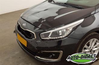 Kia Cee d 1.6 GDI 117.593 Clima Navi Camera ComfortPlusLine Navigator picture 33