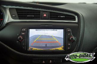 Kia Cee d 1.6 GDI 117.593 Clima Navi Camera ComfortPlusLine Navigator picture 9