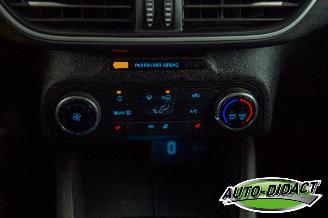 Ford Focus 1.0 EcoBoost Clima Navi Trend Edition Business picture 10