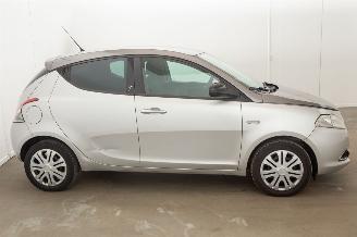 Lancia Ypsilon 0.9 TwinAir Automaat 127.914 km Airco Gold picture 38