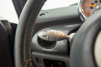 Mini One 1.6 Cabrio picture 18