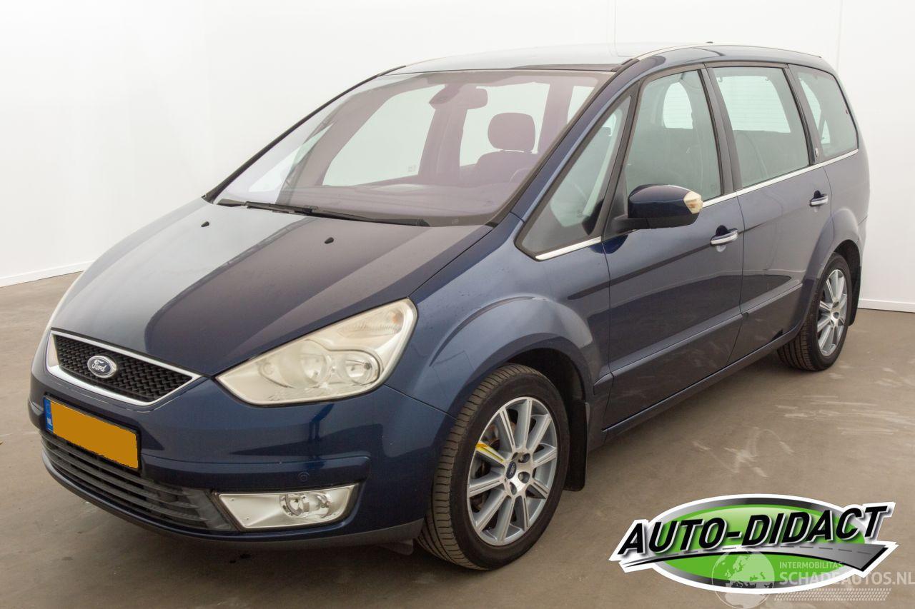 Ford Galaxy 2.0-16V 7p. Clima Ghia Limited