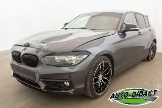 krockskadad bil auto BMW 1-serie 116i Clima Navi 2018/5