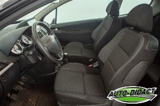 Peugeot 207 1.4 VTi X-line Airco picture 20
