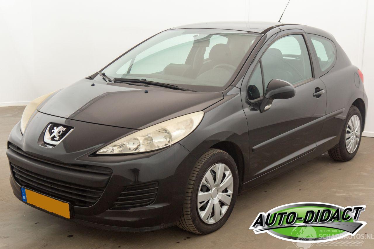 Peugeot 207 1.4 VTi X-line Airco