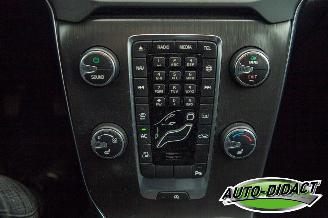 Volvo V-40 1.6 T2 Clima Navi MOTORSCHADE Kinetic picture 8
