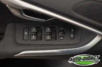 Volvo V-40 1.6 T2 Clima Navi MOTORSCHADE Kinetic picture 11