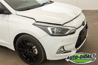 Hyundai I-20 Coupé 1.0 69.916 km Open Pano Clima Navi Camera picture 32