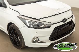 Hyundai I-20 Coupé 1.0 69.916 km Open Pano Clima Navi Camera picture 33