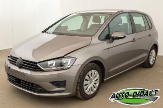 Vaurioauto  passenger cars Volkswagen Golf Sportsvan 1.4 Clima Navi Trendline 2016/6