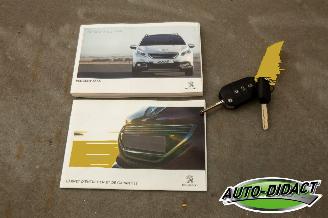 Peugeot 2008 1.2 Airco Active picture 25