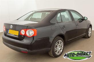 Volkswagen Jetta 1.6 FSI Airco Clima Trendline picture 4