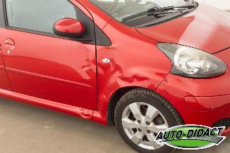 Toyota Aygo 1.0-12V Automaat Airco Aspiration Red Navigator picture 27