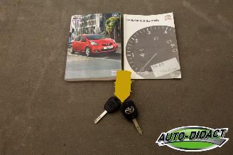 Toyota Aygo 1.0-12V Automaat Airco Aspiration Red Navigator picture 24