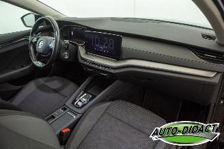 Skoda Octavia 1.0 e-TSI Dak schade Business Edition picture 19
