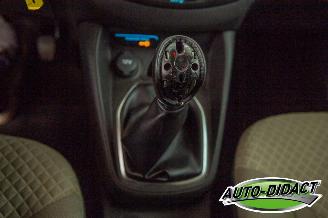 Ford Tourneo Courier 1.0 Titanium 5p Clima Carpas picture 11