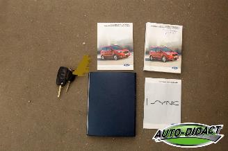 Ford Tourneo Courier 1.0 Titanium 5p Clima Carpas picture 27