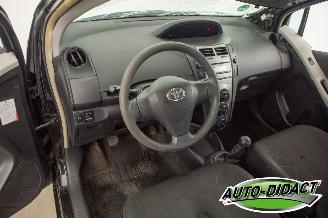 Toyota Yaris 1.0 VVTi Acces picture 20