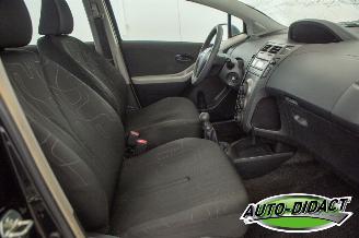 Toyota Yaris 1.0 VVTi Acces picture 16