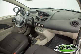 Renault Twingo 1.2 Dynamique Airco picture 14