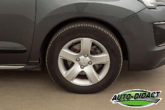 Peugeot 3008 2.0 4WD Automaat HDi HYbrid4 Blue Lease Clima Navi picture 27