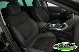 Peugeot 3008 2.0 4WD Automaat HDi HYbrid4 Blue Lease Clima Navi picture 18