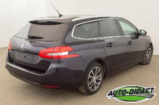 Peugeot 308 1.6 HDI Automaat Clima Navi Féline picture 4
