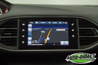 Peugeot 308 1.6 HDI Automaat Clima Navi Féline picture 7
