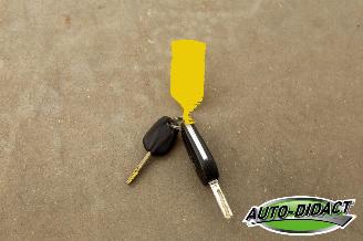 Peugeot 308 1.6 HDI Automaat Clima Navi Féline picture 26