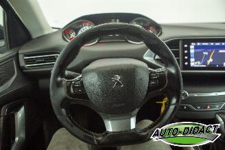 Peugeot 308 1.6 HDI Automaat Clima Navi Féline picture 5
