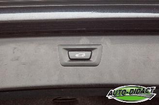 BMW 5-serie 520d  Automaat Pano Clima Navi Leder High Executive picture 32