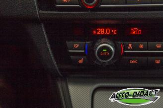 BMW 5-serie 520d  Automaat Pano Clima Navi Leder High Executive picture 9