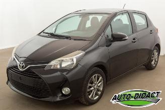 Unfallwagen Toyota Yaris 1.0 Airco Life 2015/2