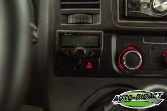 Volkswagen Transporter 2.0 TDI L1H1 Airco DC Comfortline picture 9