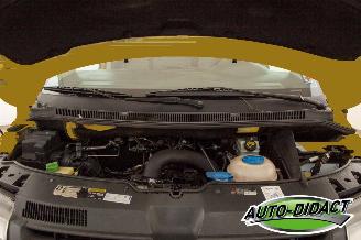 Volkswagen Transporter 2.0 TDI L1H1 Airco DC Comfortline picture 22