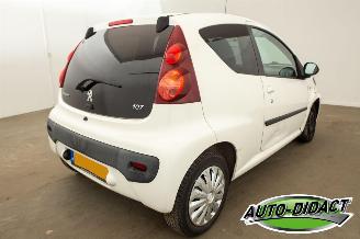 Peugeot 107 1.0 56.757 km Airco picture 4