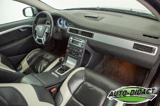 Volvo V-70 2.0T R-Edition Clima Leder Stoelverwarming picture 17