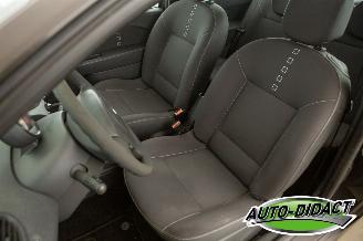 Renault Twingo 1.2-16V Airco Dynamique picture 20