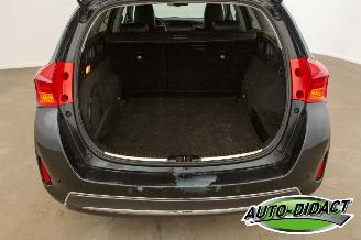 Toyota Auris Touring Sports 1.8 Hybrid Clima Navi Camera Pano Executive picture 41