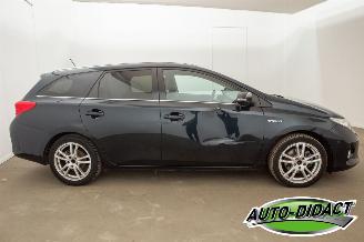 Toyota Auris Touring Sports 1.8 Hybrid Clima Navi Camera Pano Executive picture 43
