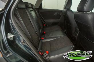 Toyota Auris Touring Sports 1.8 Hybrid Clima Navi Camera Pano Executive picture 24